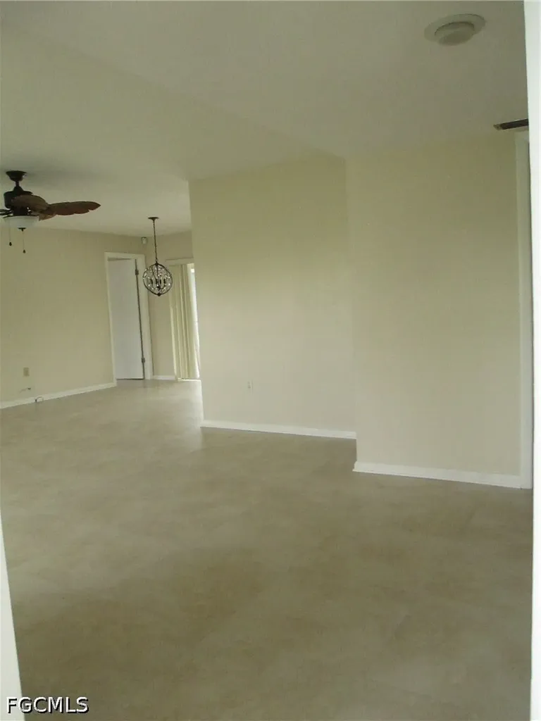 841 SE 41st Street Cape Coral FL 33904