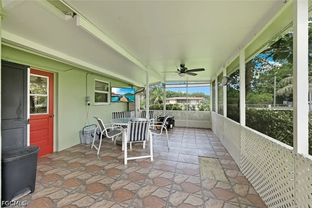 1007 Wilshire Drive Fort Myers FL 33919