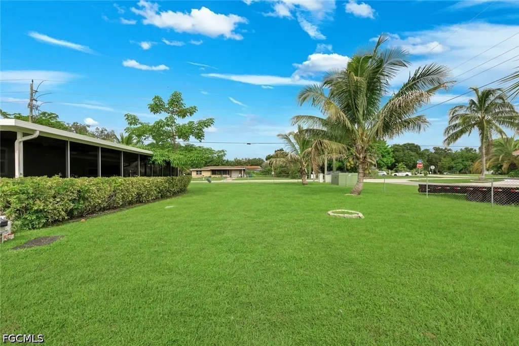 1007 Wilshire Drive Fort Myers FL 33919