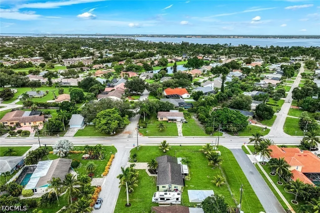 1007 Wilshire Drive Fort Myers FL 33919