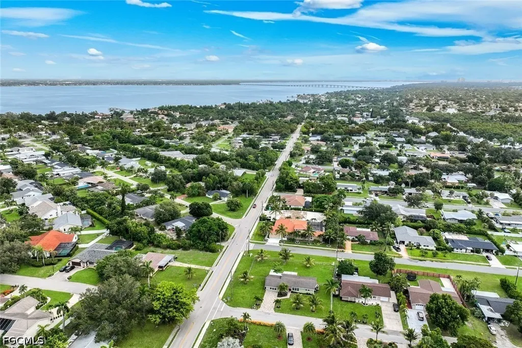 1007 Wilshire Drive Fort Myers FL 33919