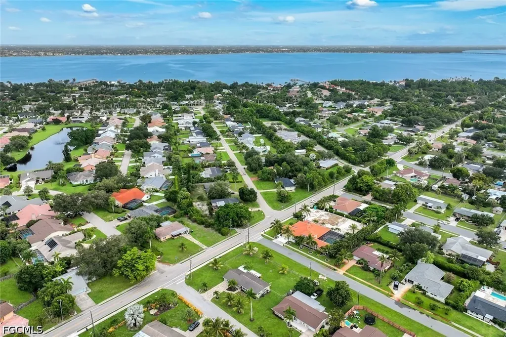 1007 Wilshire Drive Fort Myers FL 33919