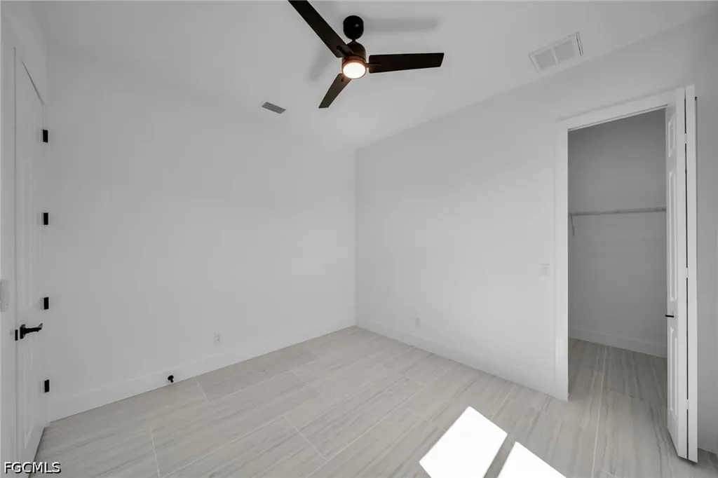 318 NW 9th Street Cape Coral FL 33993