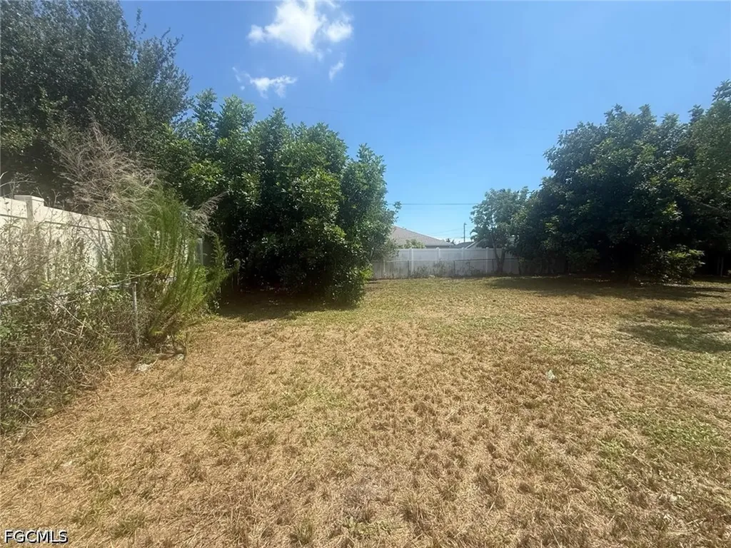 706 SW 31st Street Cape Coral FL 33914