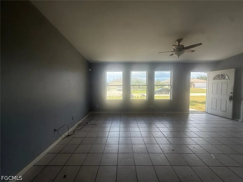 706 SW 31st Street Cape Coral FL 33914