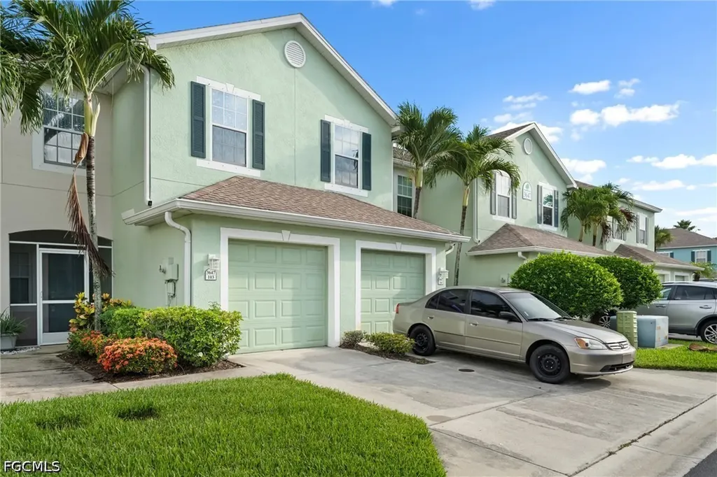 3647 Pine Oak Circle Fort Myers FL 33916