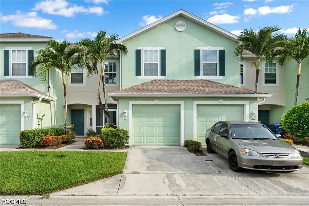 3647 Pine Oak Circle Fort Myers FL 33916