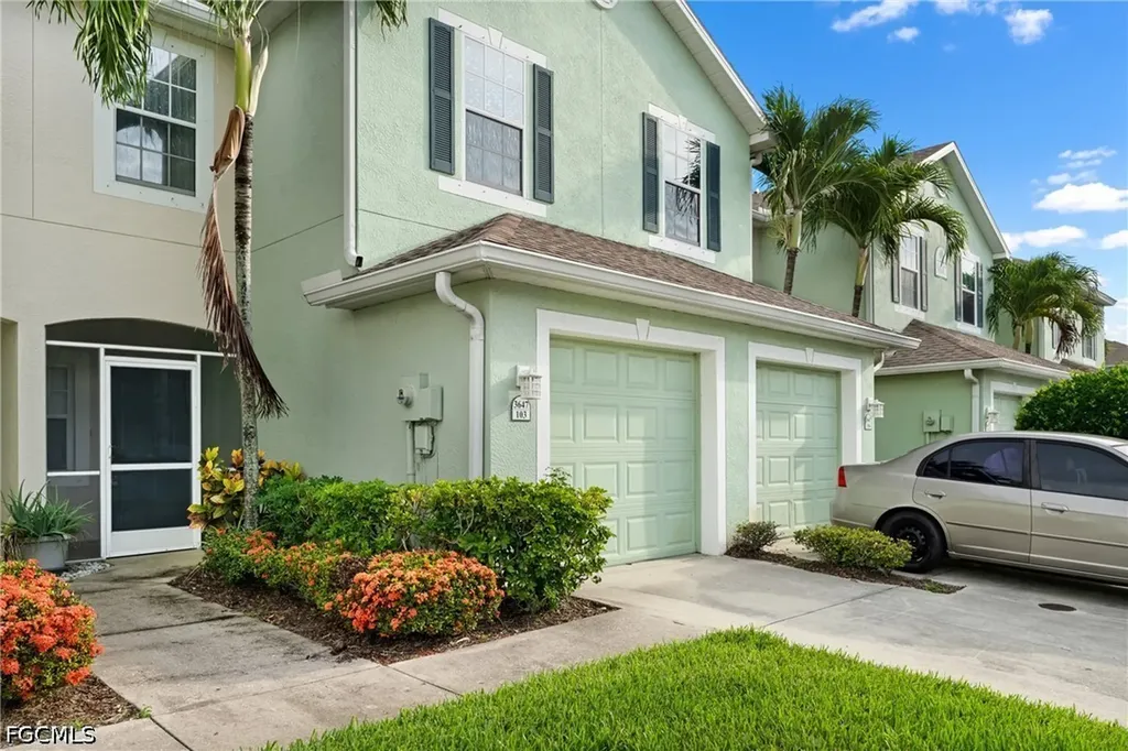 3647 Pine Oak Circle Fort Myers FL 33916