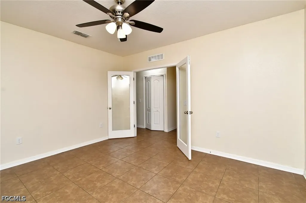1913 SW 26th Terrace Cape Coral FL 33914