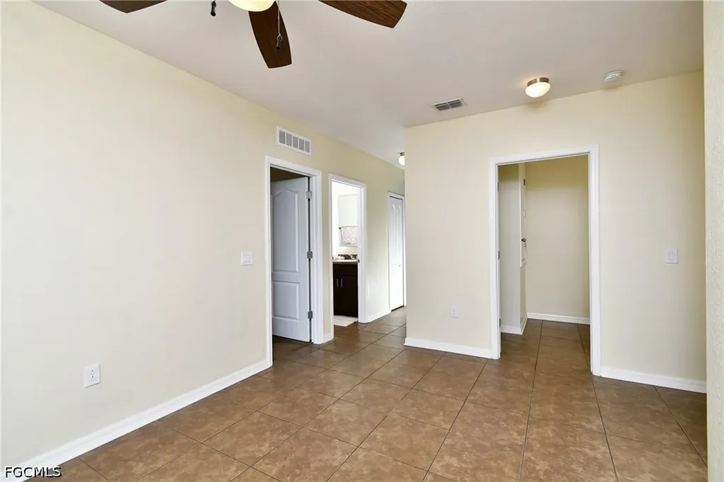 1913 SW 26th Terrace Cape Coral FL 33914