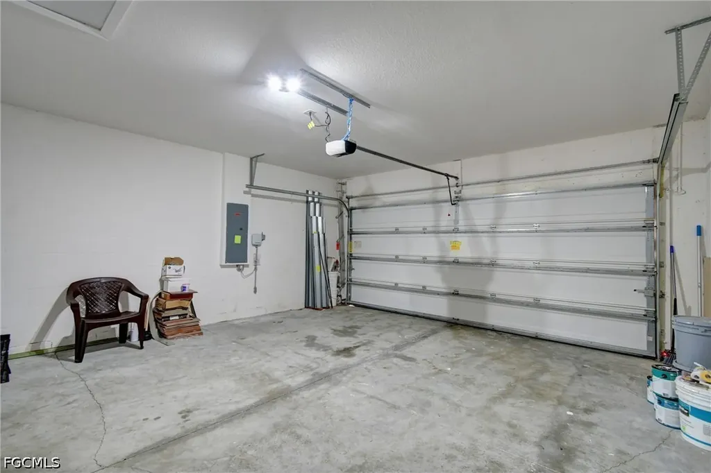 1913 SW 26th Terrace Cape Coral FL 33914
