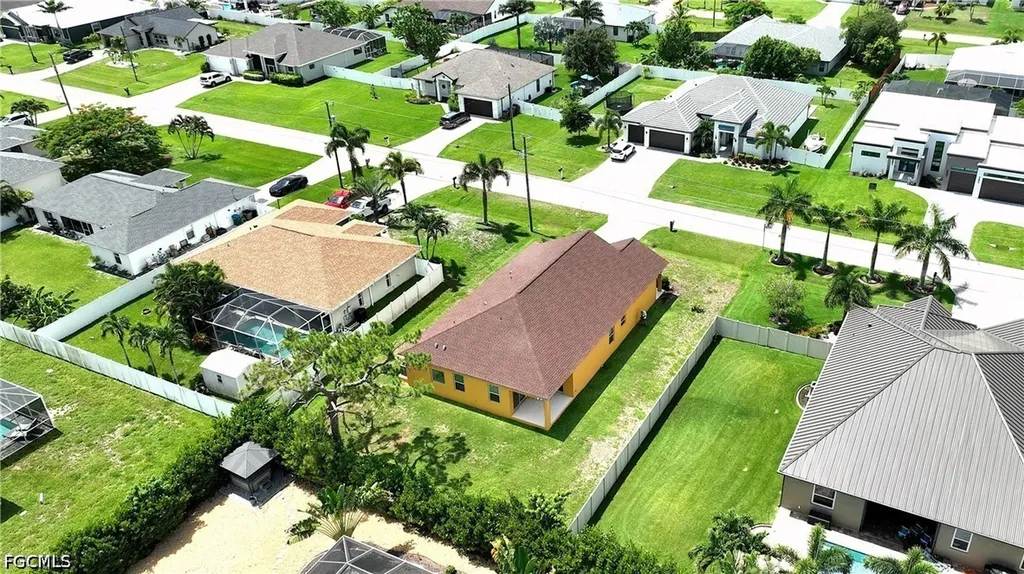 1913 SW 26th Terrace Cape Coral FL 33914