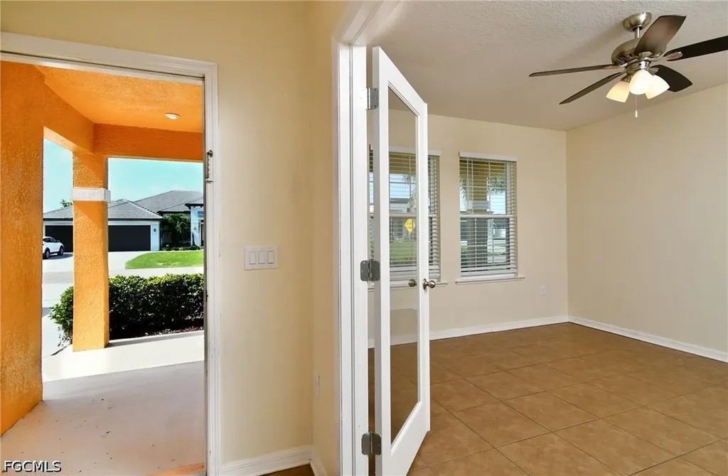 1913 SW 26th Terrace Cape Coral FL 33914