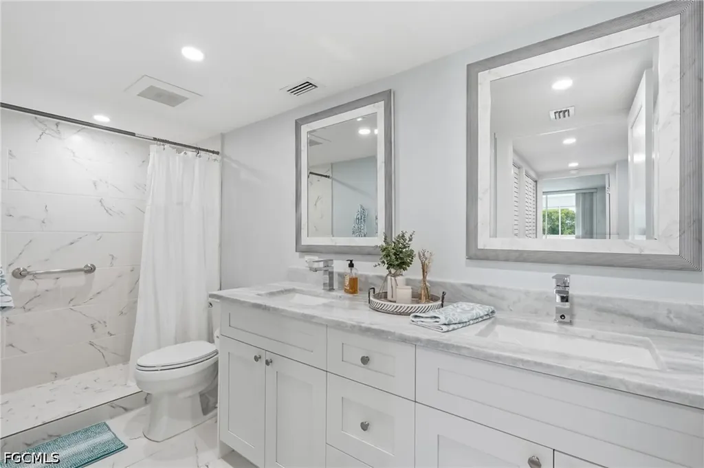 5 Bluebill Avenue Naples FL 34108