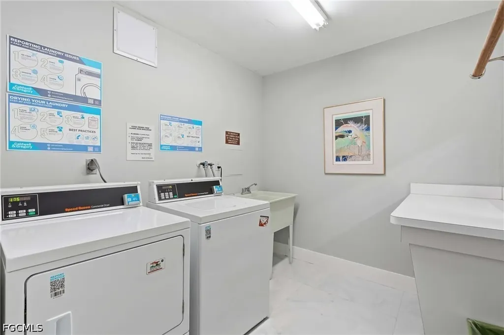 5 Bluebill Avenue Naples FL 34108
