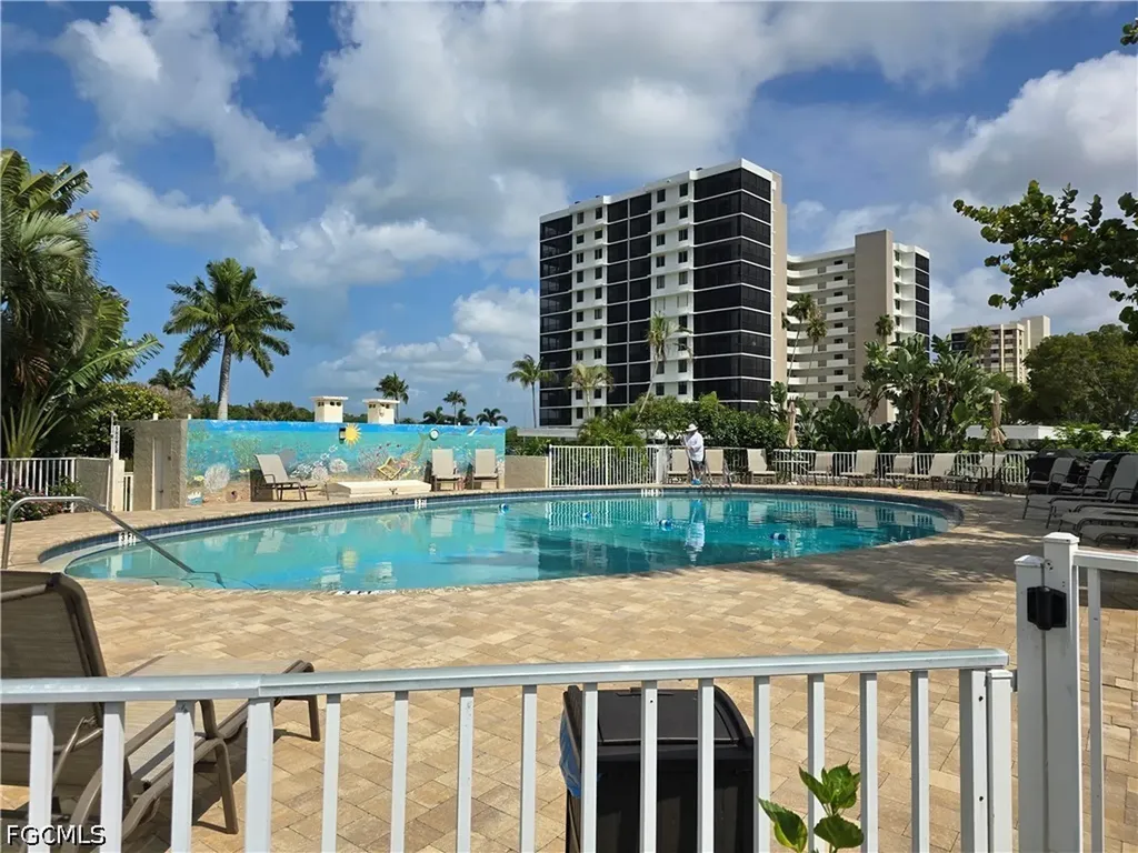 5 Bluebill Avenue Naples FL 34108