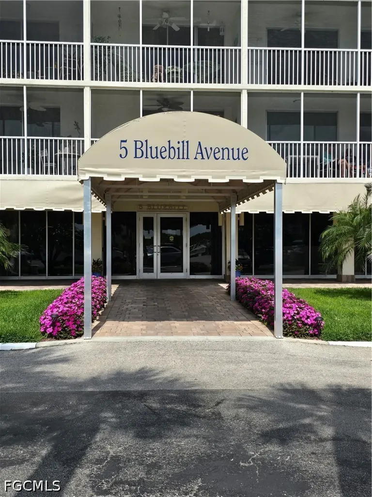 5 Bluebill Avenue Naples FL 34108