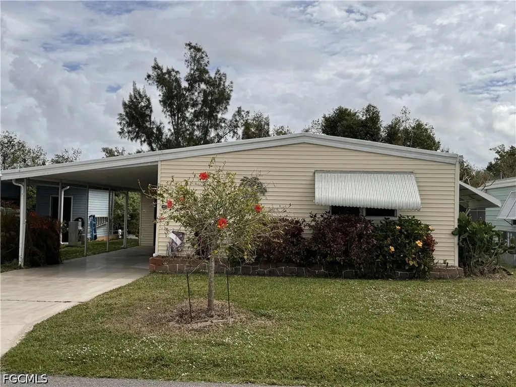 350 Shoreland Drive Fort Myers FL 33905