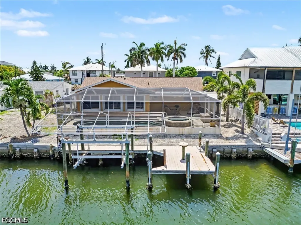 2456 Sycamore Street St. James City FL 33956