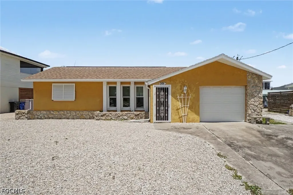 2456 Sycamore Street St. James City FL 33956