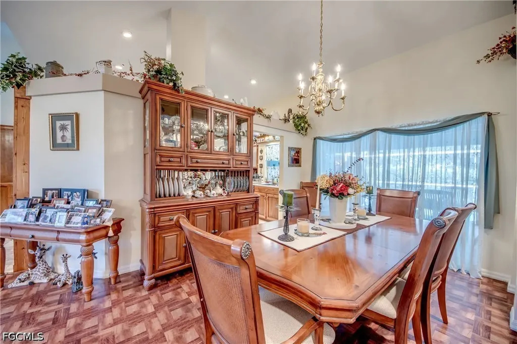 4600 SW 5th Place Cape Coral FL 33914