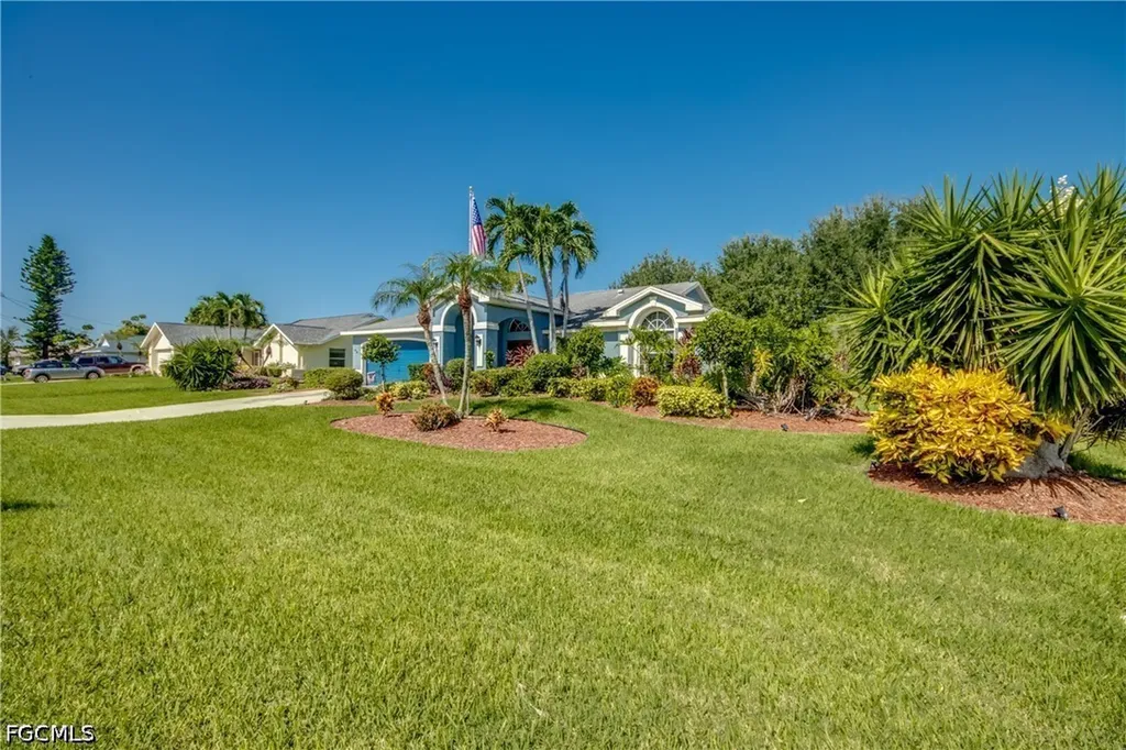 4600 SW 5th Place Cape Coral FL 33914