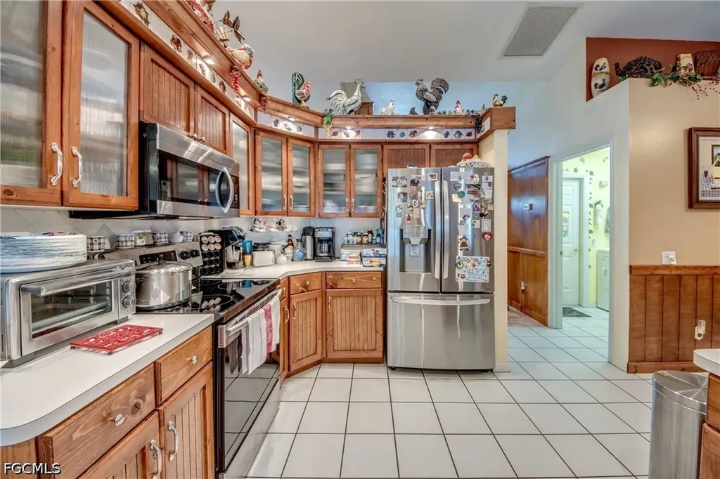 4600 SW 5th Place Cape Coral FL 33914