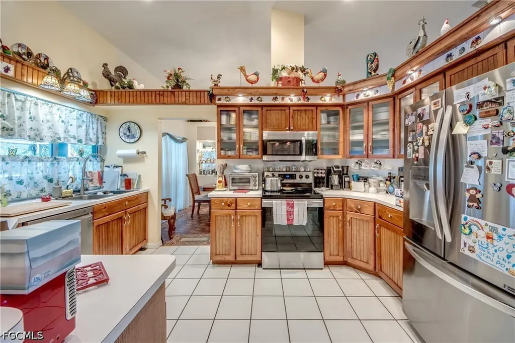 4600 SW 5th Place Cape Coral FL 33914