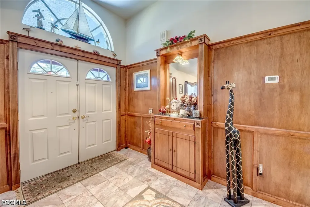 4600 SW 5th Place Cape Coral FL 33914