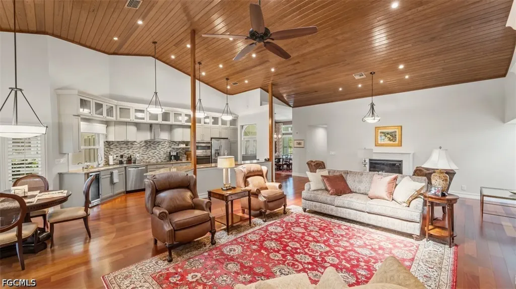 16918 Timberlakes Drive Fort Myers FL 33908