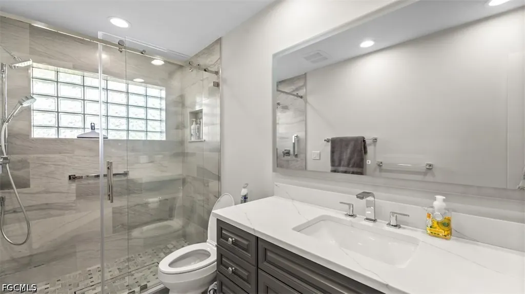 16918 Timberlakes Drive Fort Myers FL 33908