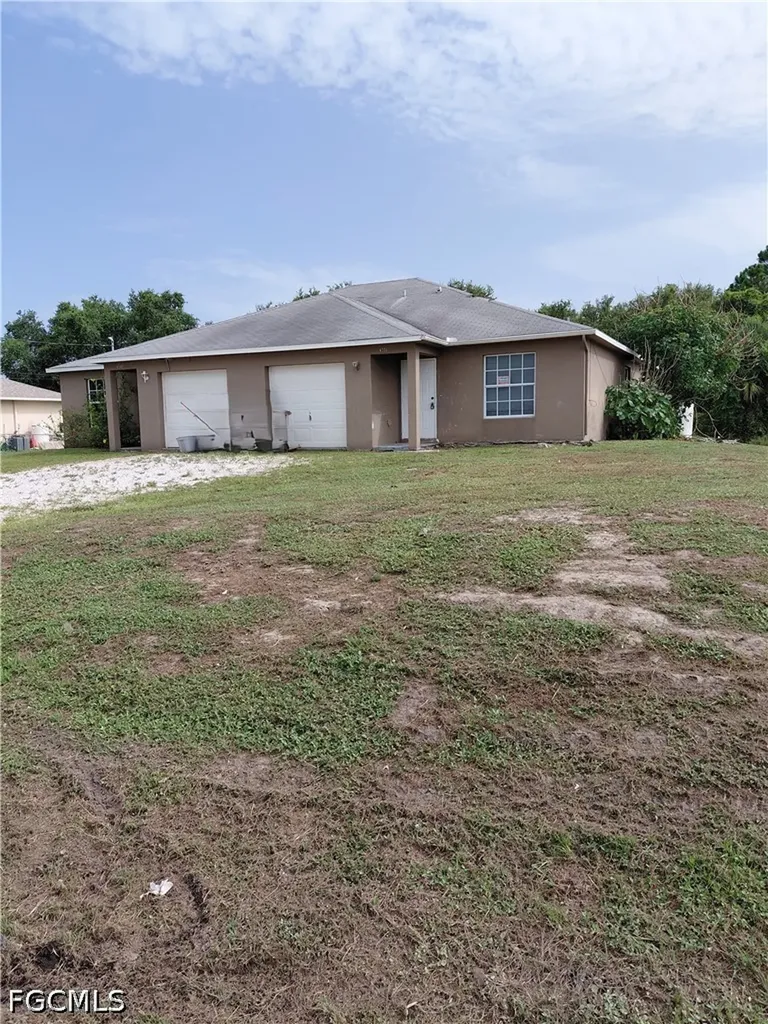 4551 26th Street SW Lehigh Acres FL 33973
