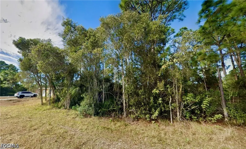 734 Bedford Drive Lehigh Acres FL 33974