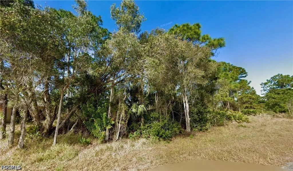 734 Bedford Drive Lehigh Acres FL 33974