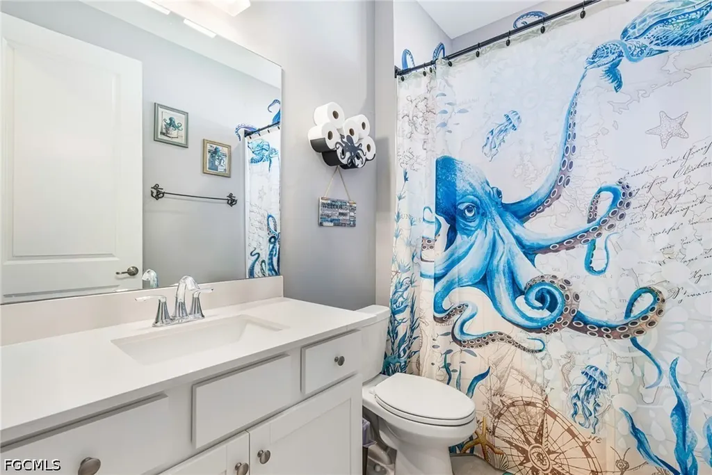 1262 N Gator Circle Cape Coral FL 33909