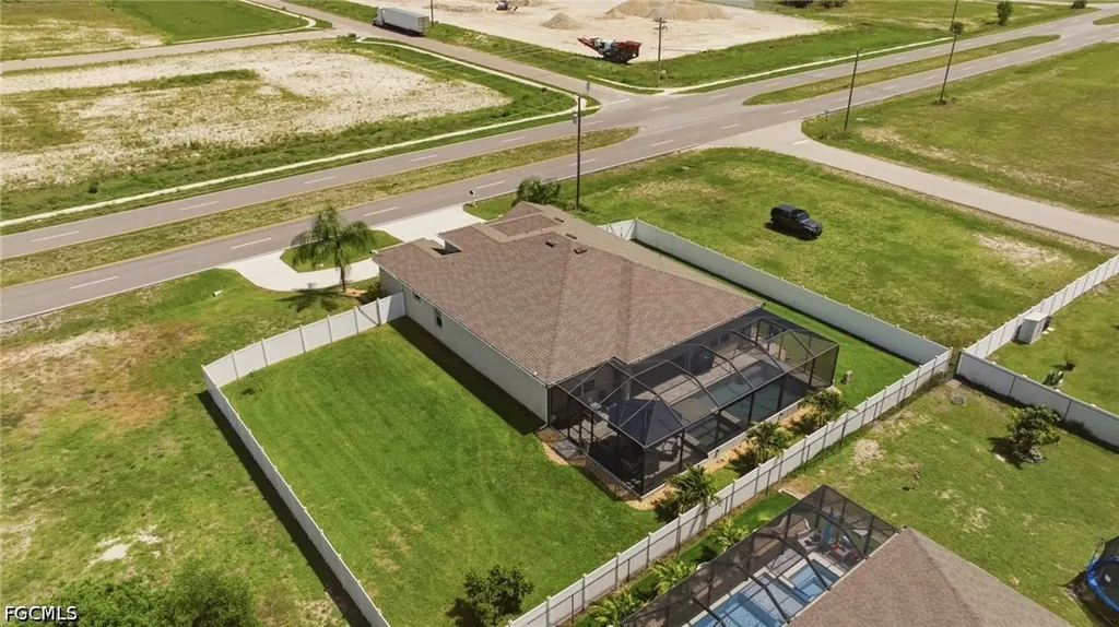 1262 N Gator Circle Cape Coral FL 33909