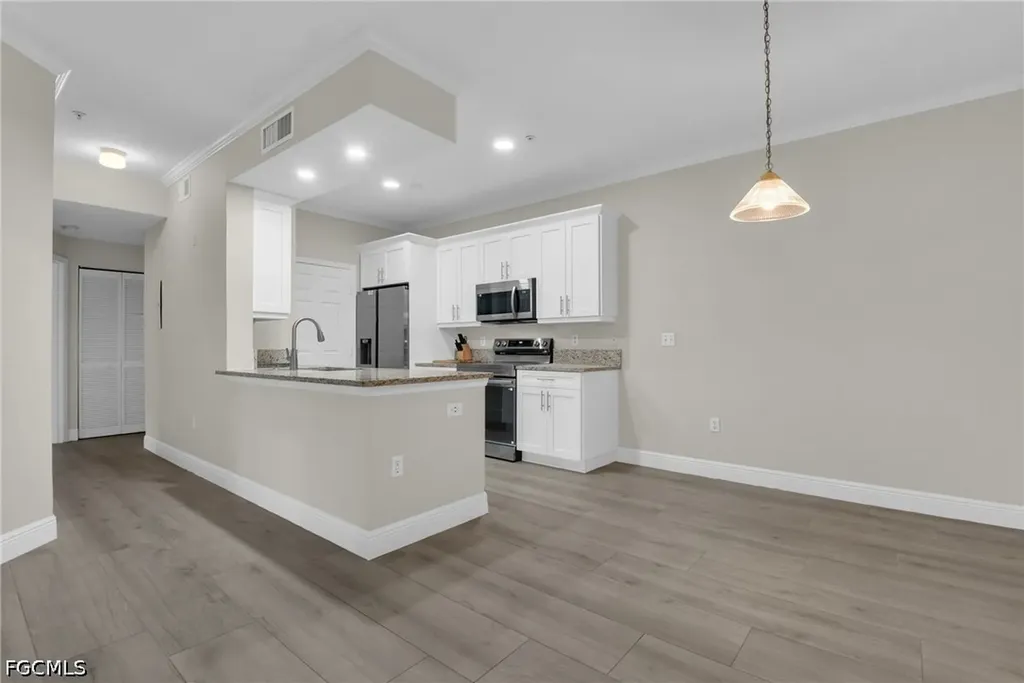 11521 Villa Grand Fort Myers FL 33913