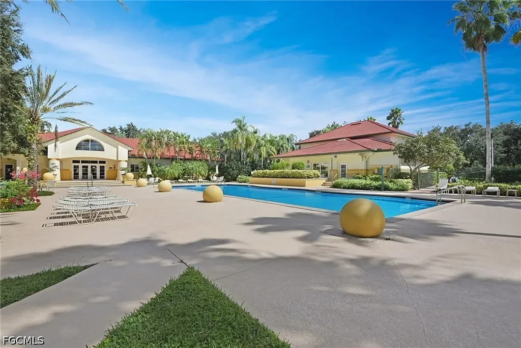 11521 Villa Grand Fort Myers FL 33913