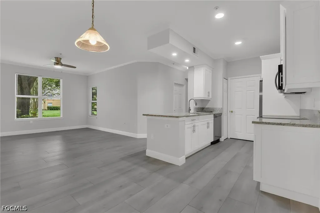 11521 Villa Grand Fort Myers FL 33913