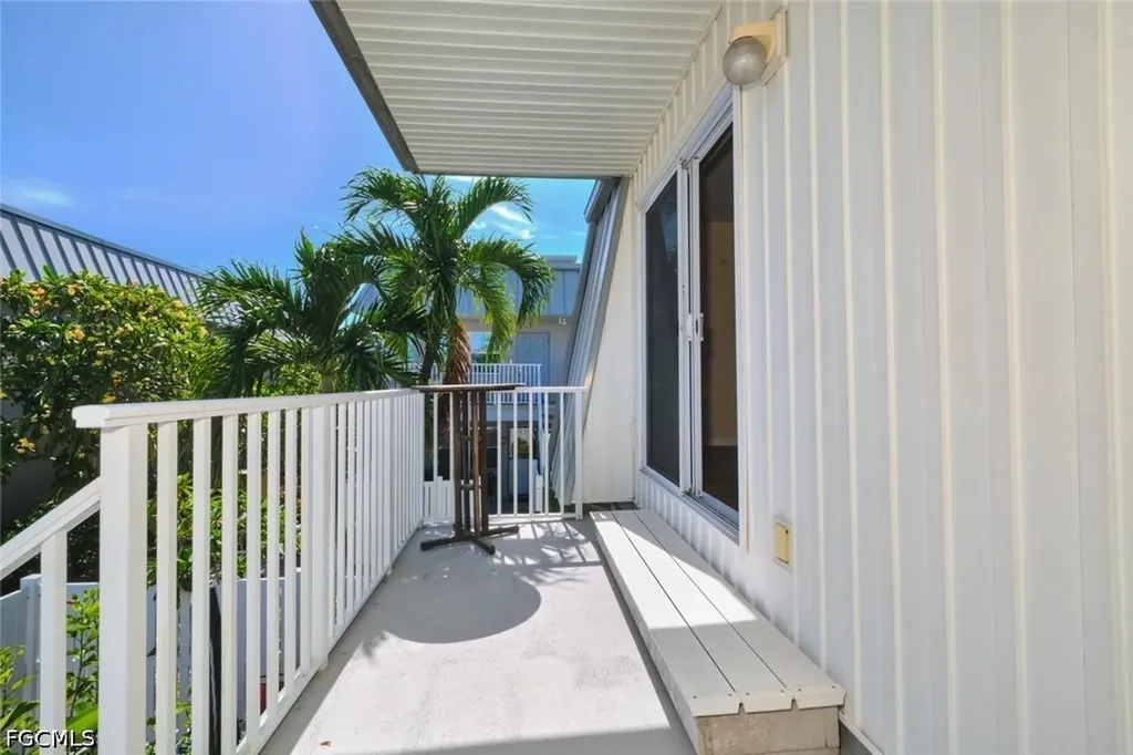 6777 Winkler Road Fort Myers FL 33919