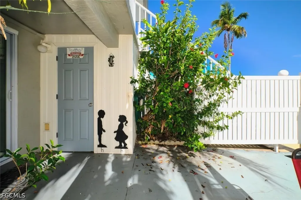 6777 Winkler Road Fort Myers FL 33919