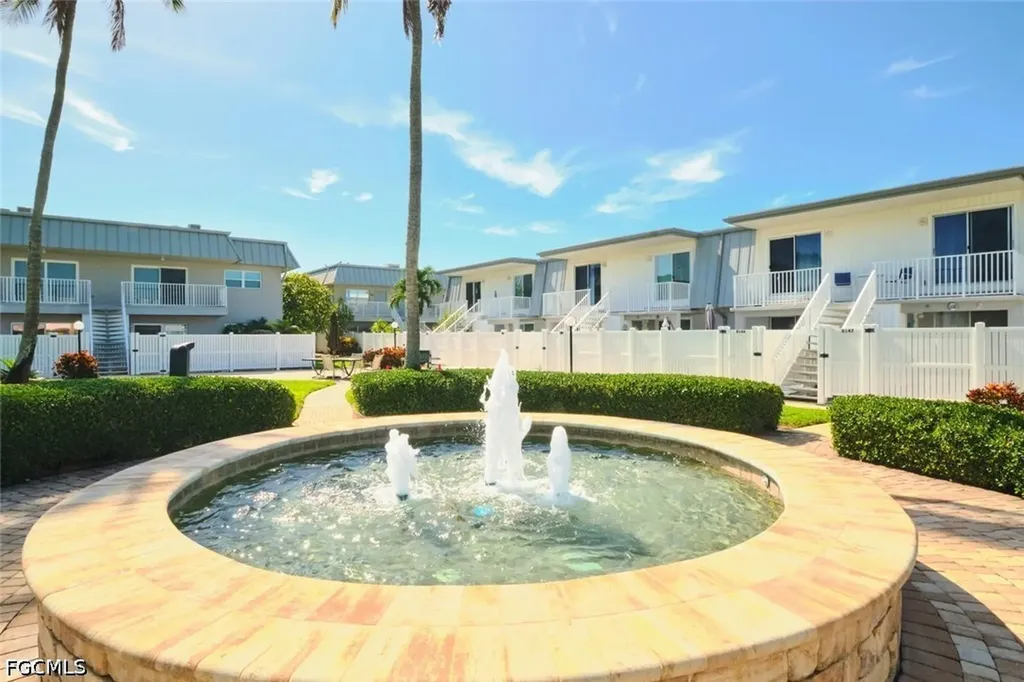 6777 Winkler Road Fort Myers FL 33919