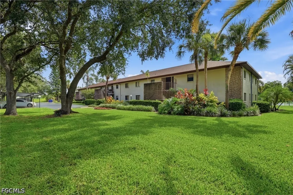 10 Beth Stacey Boulevard Lehigh Acres FL 33936