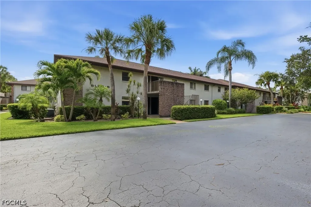 10 Beth Stacey Boulevard Lehigh Acres FL 33936