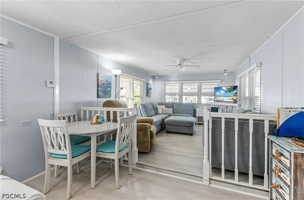 5558 Palm Beach Boulevard Fort Myers FL 33905