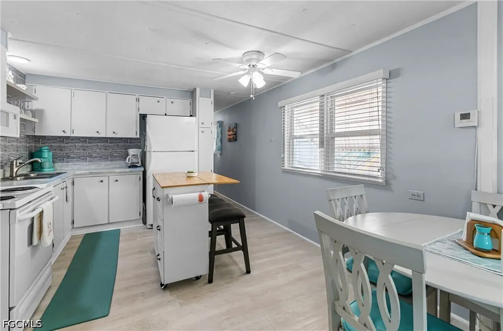 5558 Palm Beach Boulevard Fort Myers FL 33905