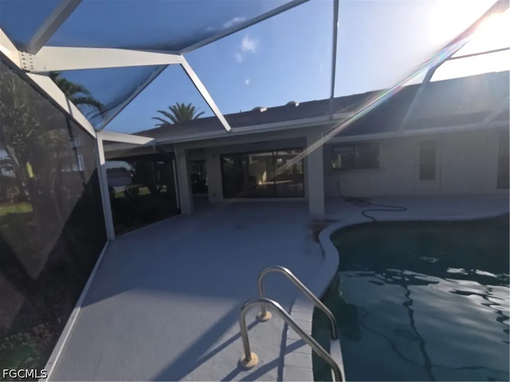 1922 SE 26th Terrace Cape Coral FL 33904