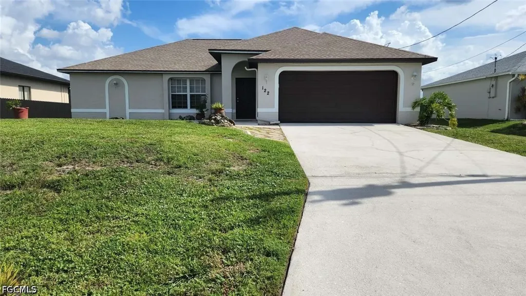 122 NW 9th Terrace Cape Coral FL 33993