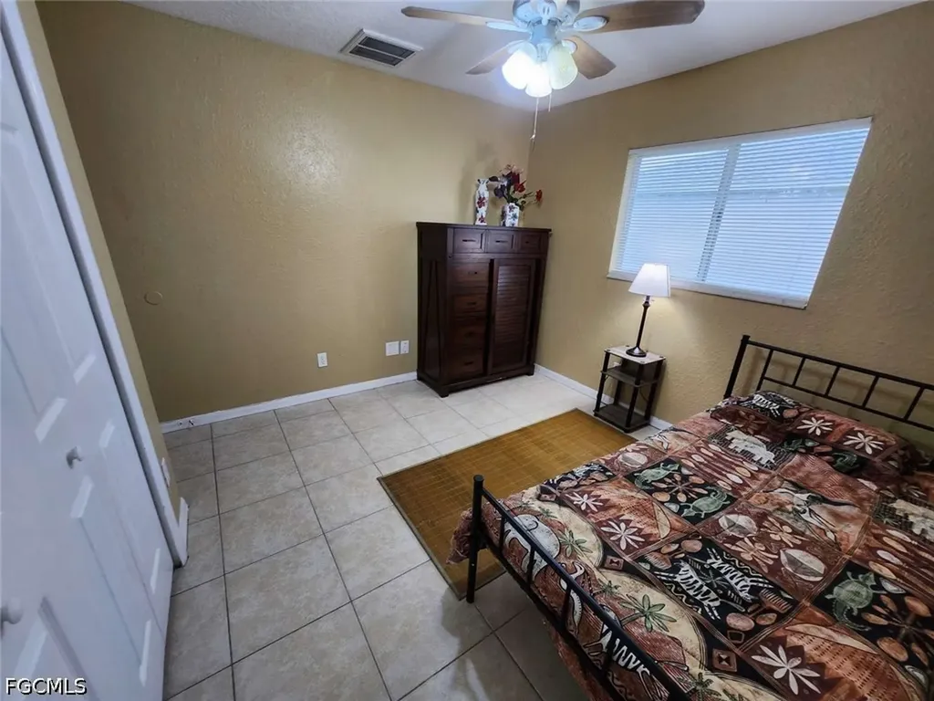 122 NW 9th Terrace Cape Coral FL 33993