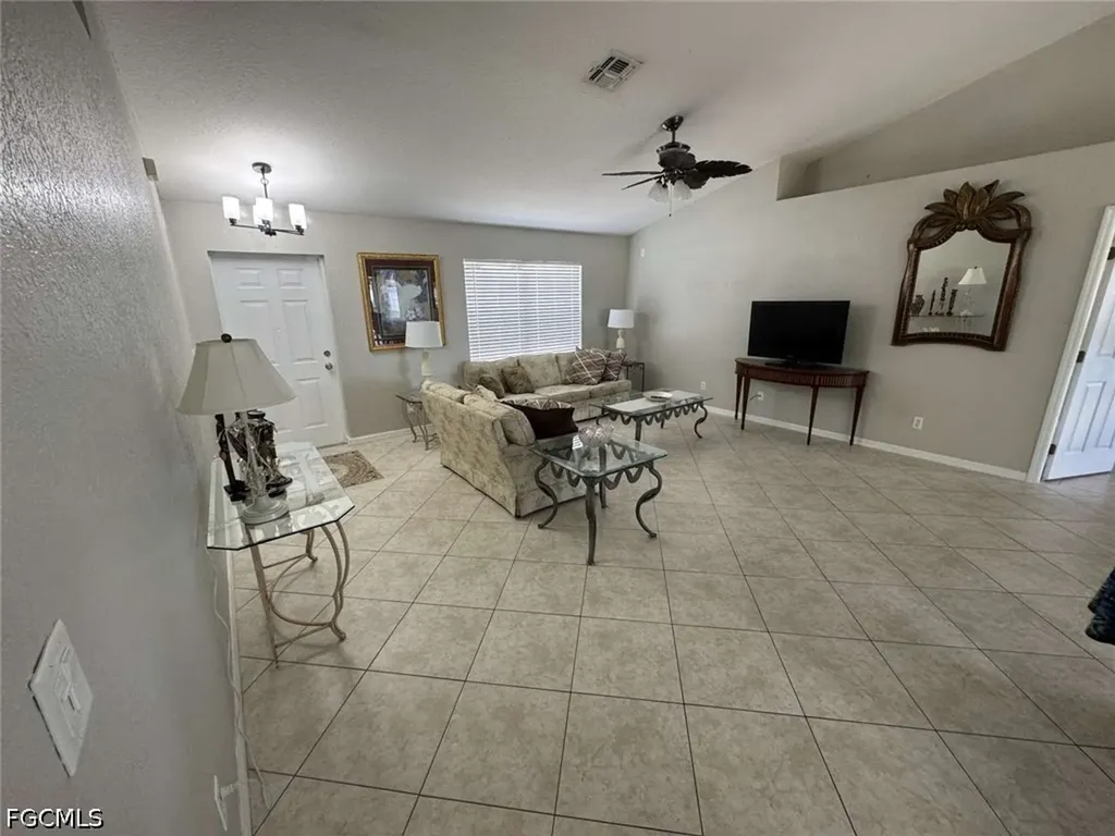 122 NW 9th Terrace Cape Coral FL 33993